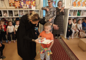 Chłopiec, który zajął 1 miejsce w konkursie "Fantastyczna dynia"