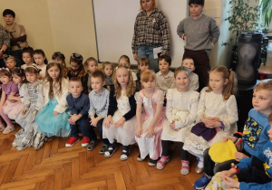 Przedszkolaki na konkursie wokalnym "Zimowa piosenka"